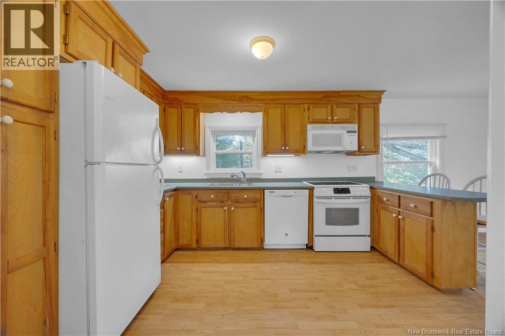 34 Saint Paul's Street, Hampton, New Brunswick  E5N 5P9 - Photo 9 - NB127113