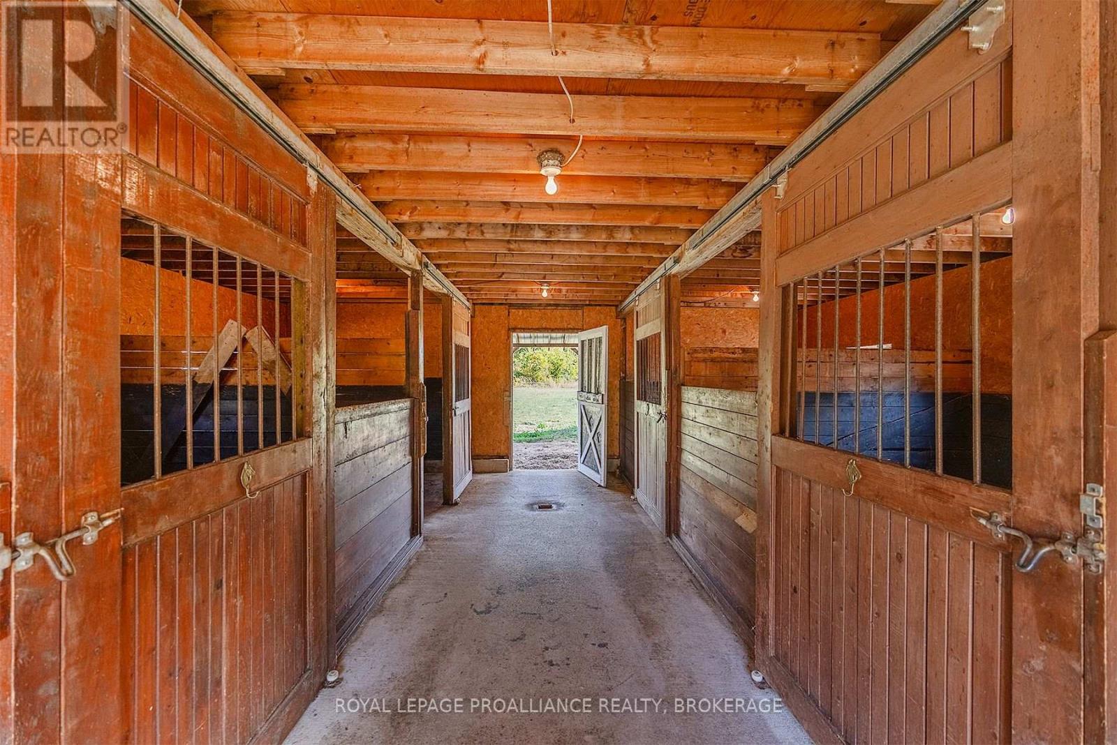 3746 Stage Coach Road, Frontenac, Ontario  K0H 1V0 - Photo 34 - X12422978