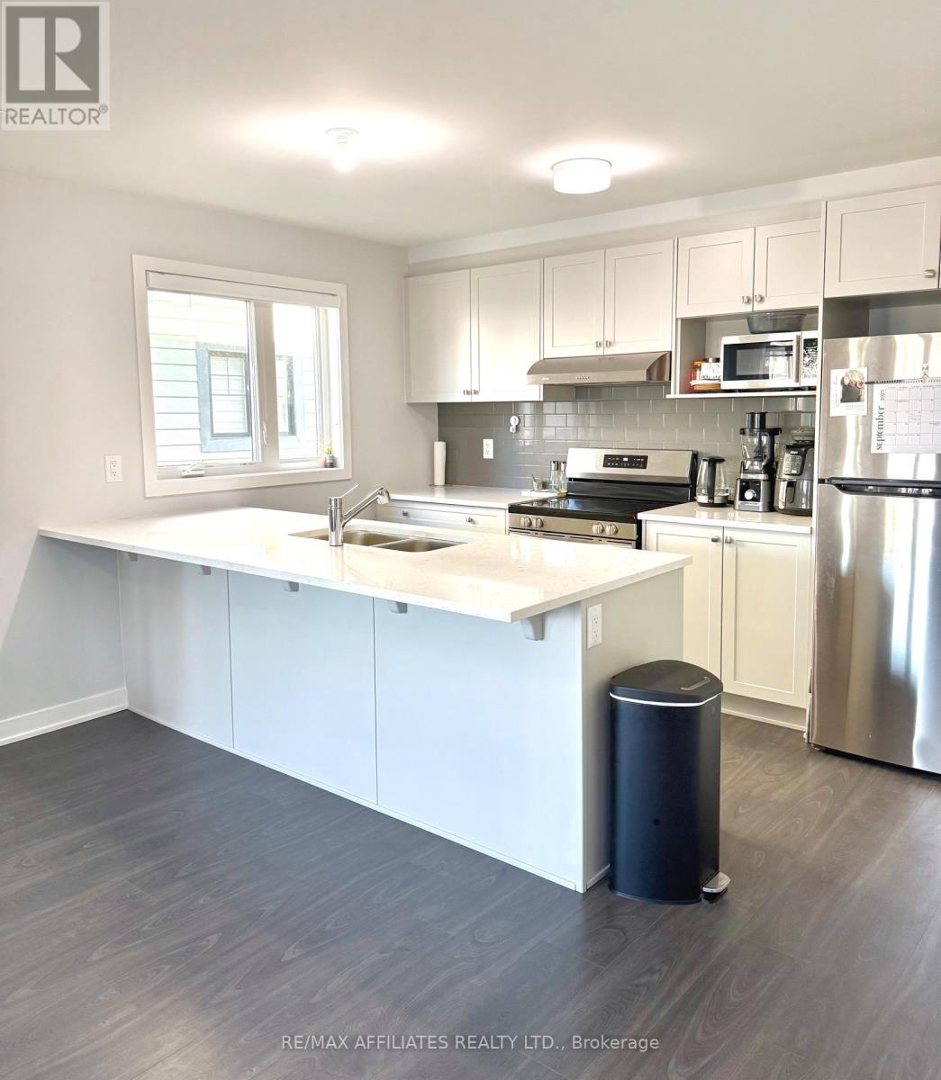 2021 Blossite Private, Ottawa, Ontario  K2J 7J5 - Photo 10 - X12422960
