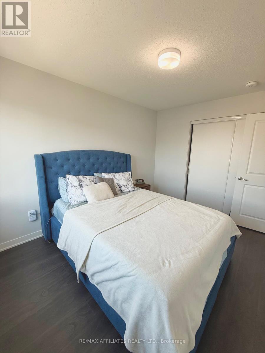 2021 Blossite Private, Ottawa, Ontario  K2J 7J5 - Photo 17 - X12422960