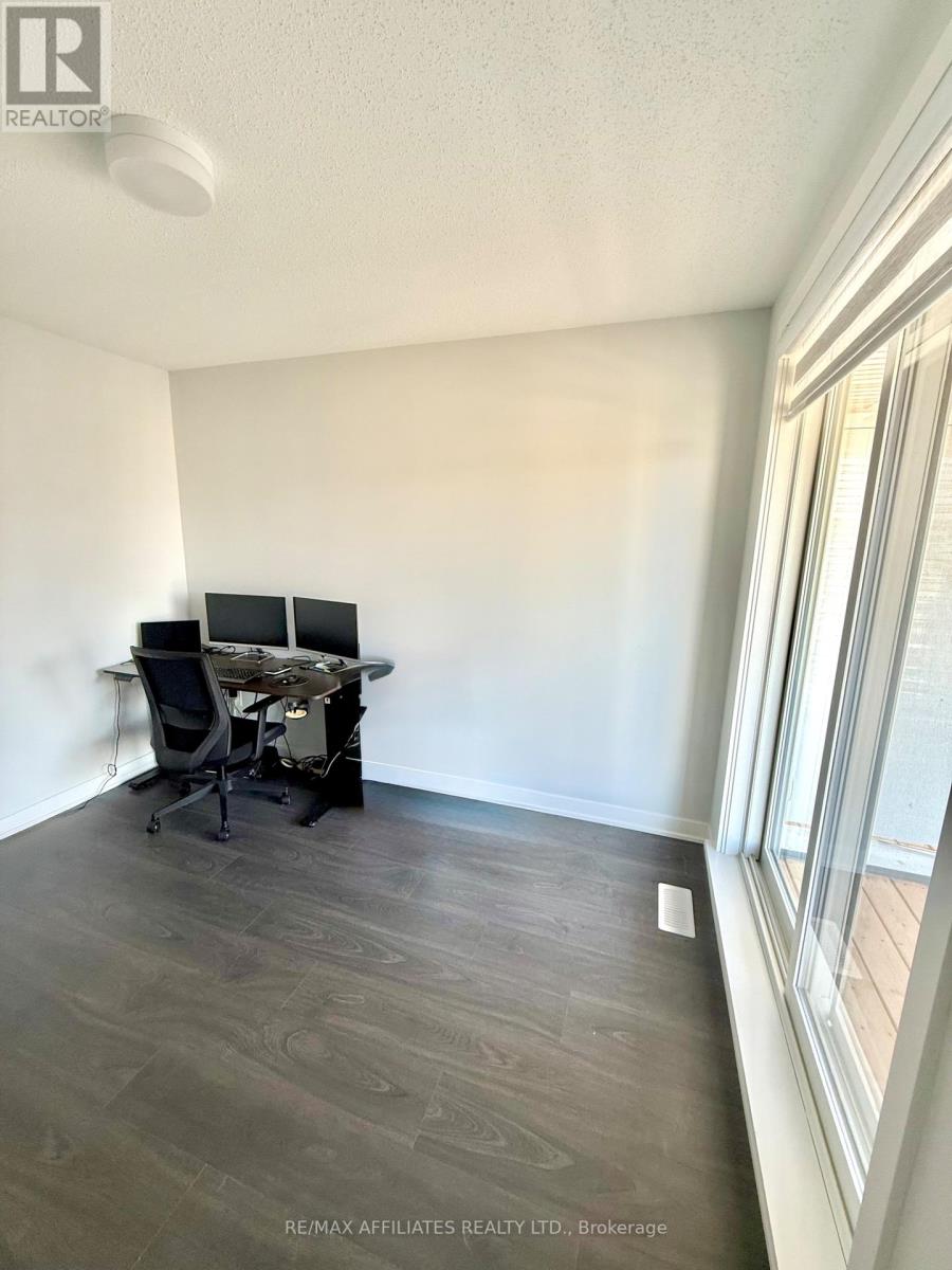 2021 Blossite Private, Ottawa, Ontario  K2J 7J5 - Photo 18 - X12422960