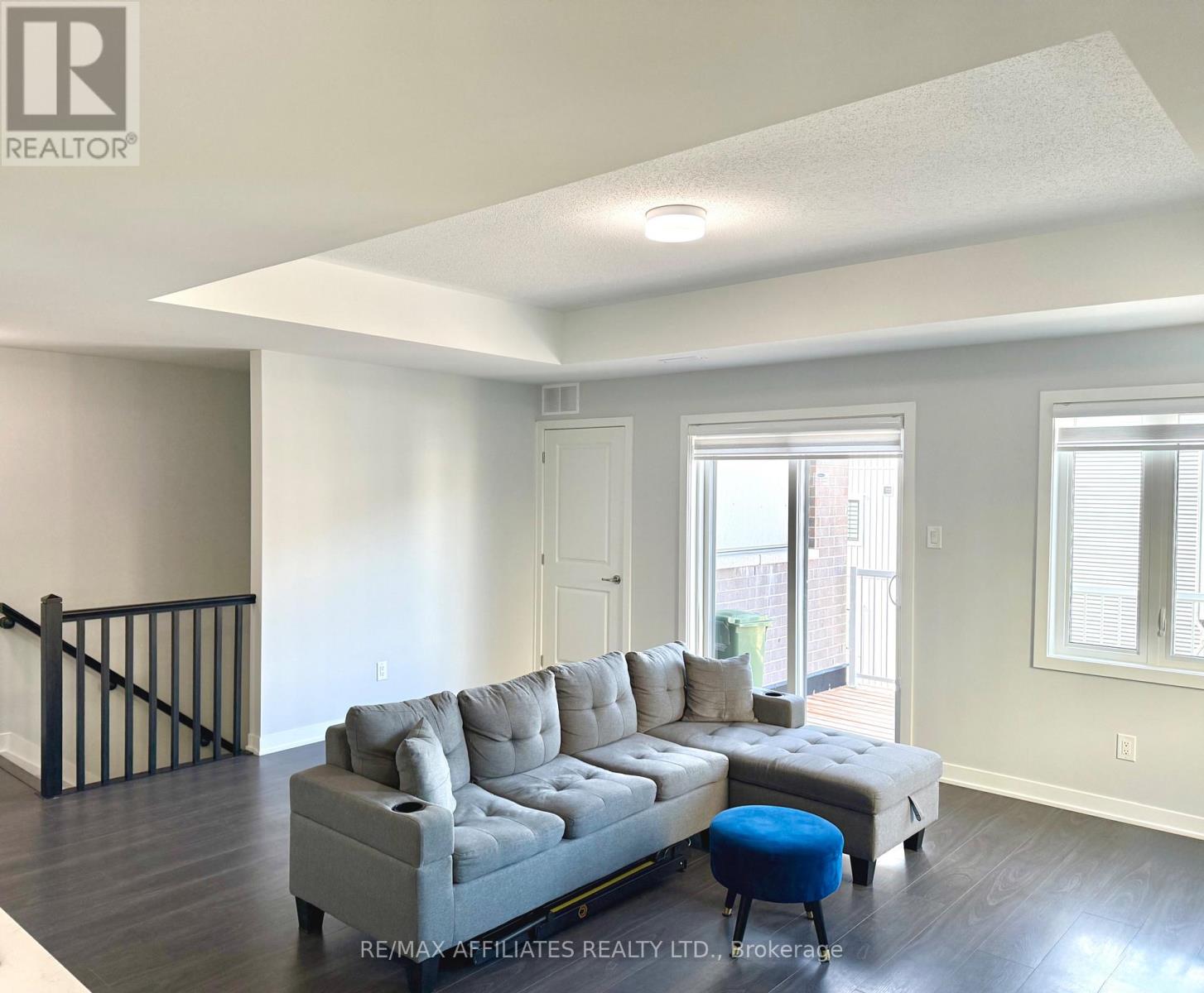 2021 Blossite Private, Ottawa, Ontario  K2J 7J5 - Photo 7 - X12422960