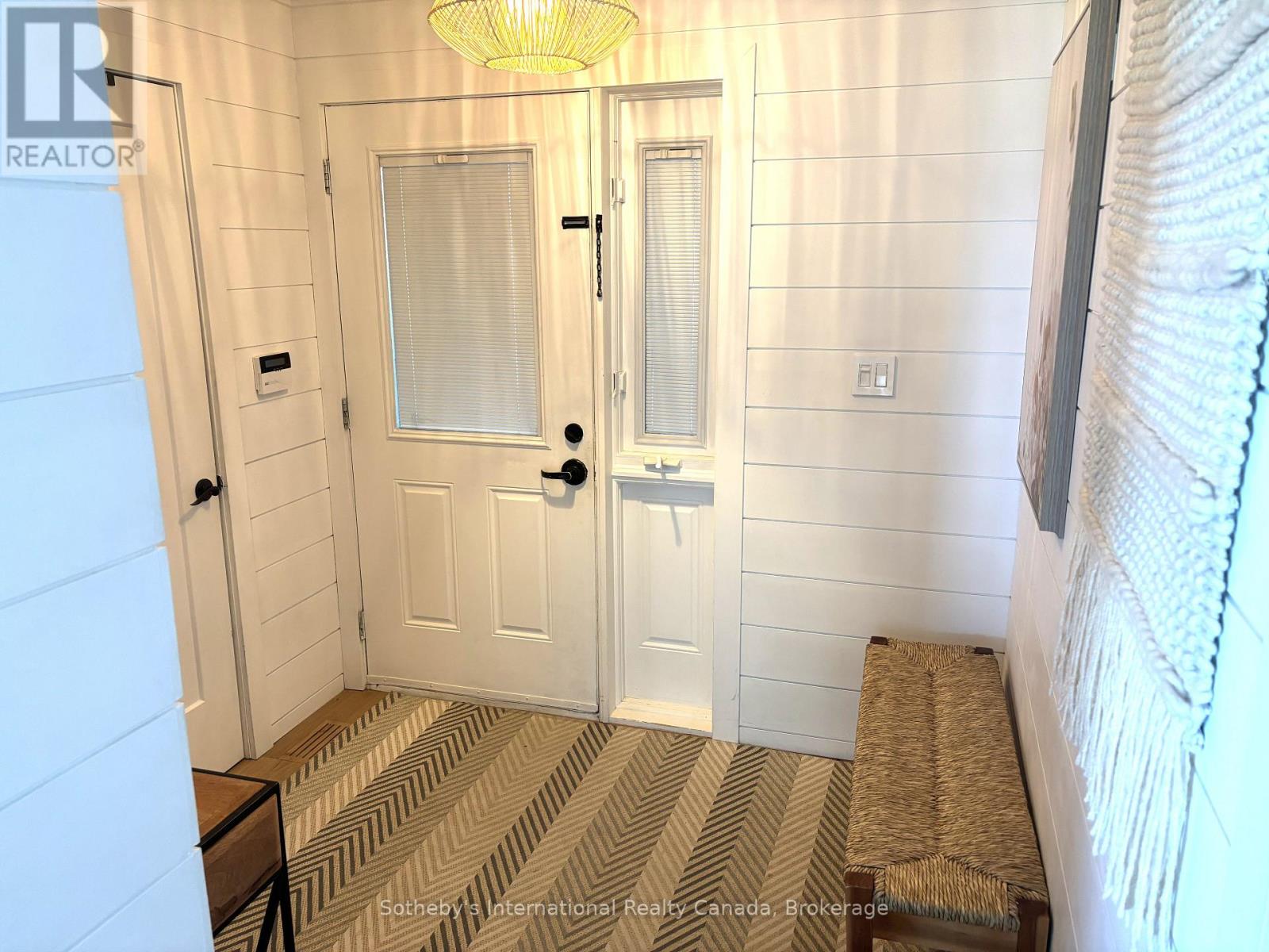 534 Mariners Way, Collingwood, Ontario  L9Y 5C7 - Photo 3 - S12422961