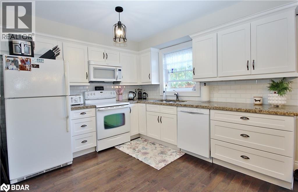 1084 Winnifred Court, Innisfil, Ontario  L9S 2B3 - Photo 10 - 40773040