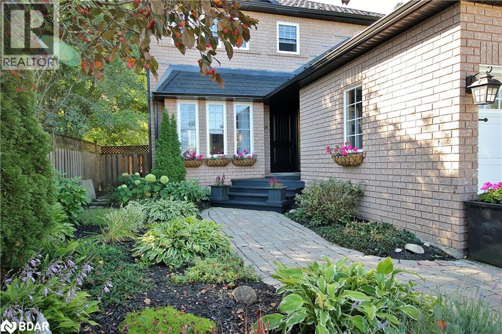 1084 Winnifred Court, Innisfil, Ontario  L9S 2B3 - Photo 3 - 40773040