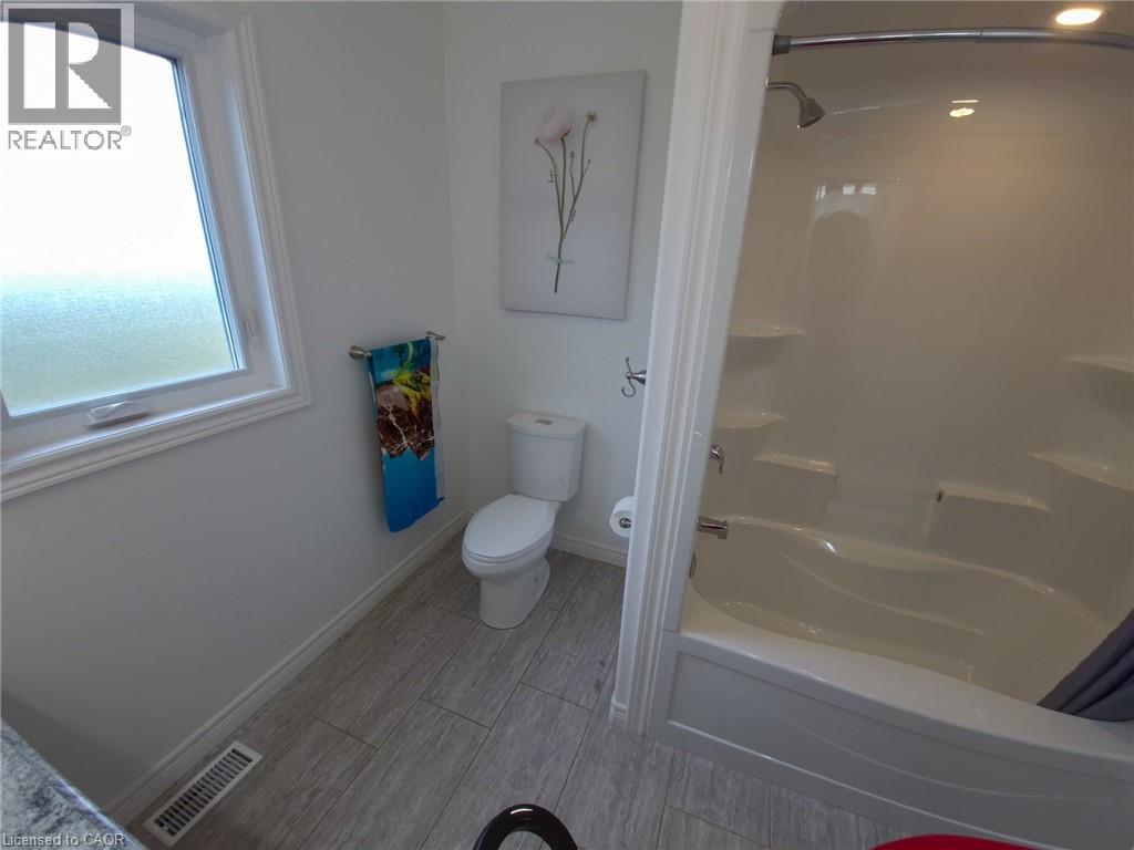 1 Phillips Court, Dunnville, Ontario  N1A 2W2 - Photo 25 - 40773055