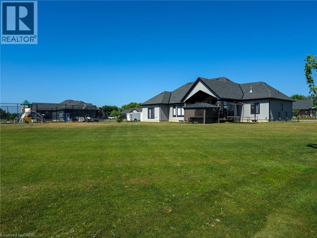 1 Phillips Court, Dunnville, Ontario  N1A 2W2 - Photo 32 - 40773055