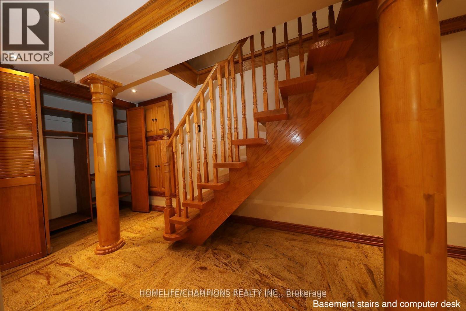 291 St Clair Avenue E, Toronto, Ontario  M4T 1P3 - Photo 17 - C12422950