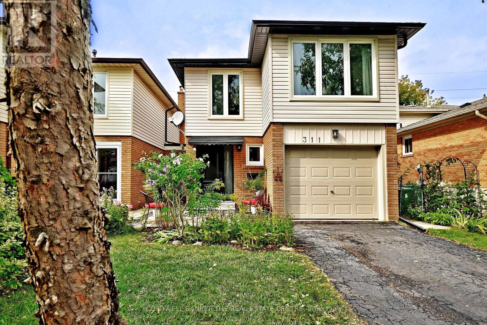 311 Apache Trail, Toronto (Pleasant View), Ontario  M2H 2W6 - Photo 1 - C12422963