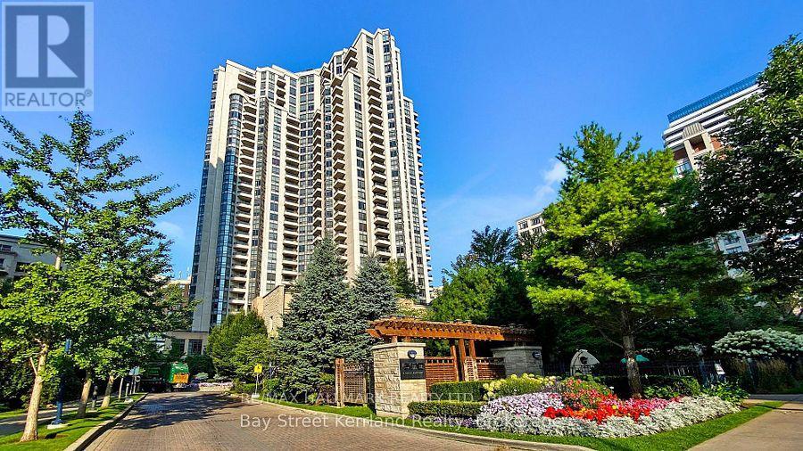 929 - 500 DORIS AVENUE, Toronto, Ontario