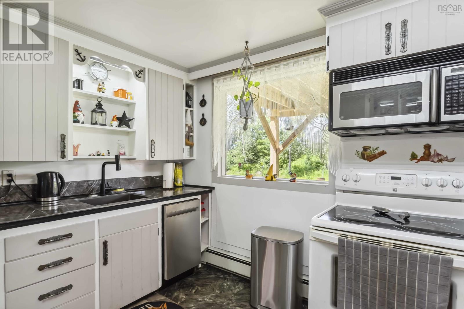 114 Bog Road, Berwick, Nova Scotia  B0P 1E0 - Photo 14 - 202515285