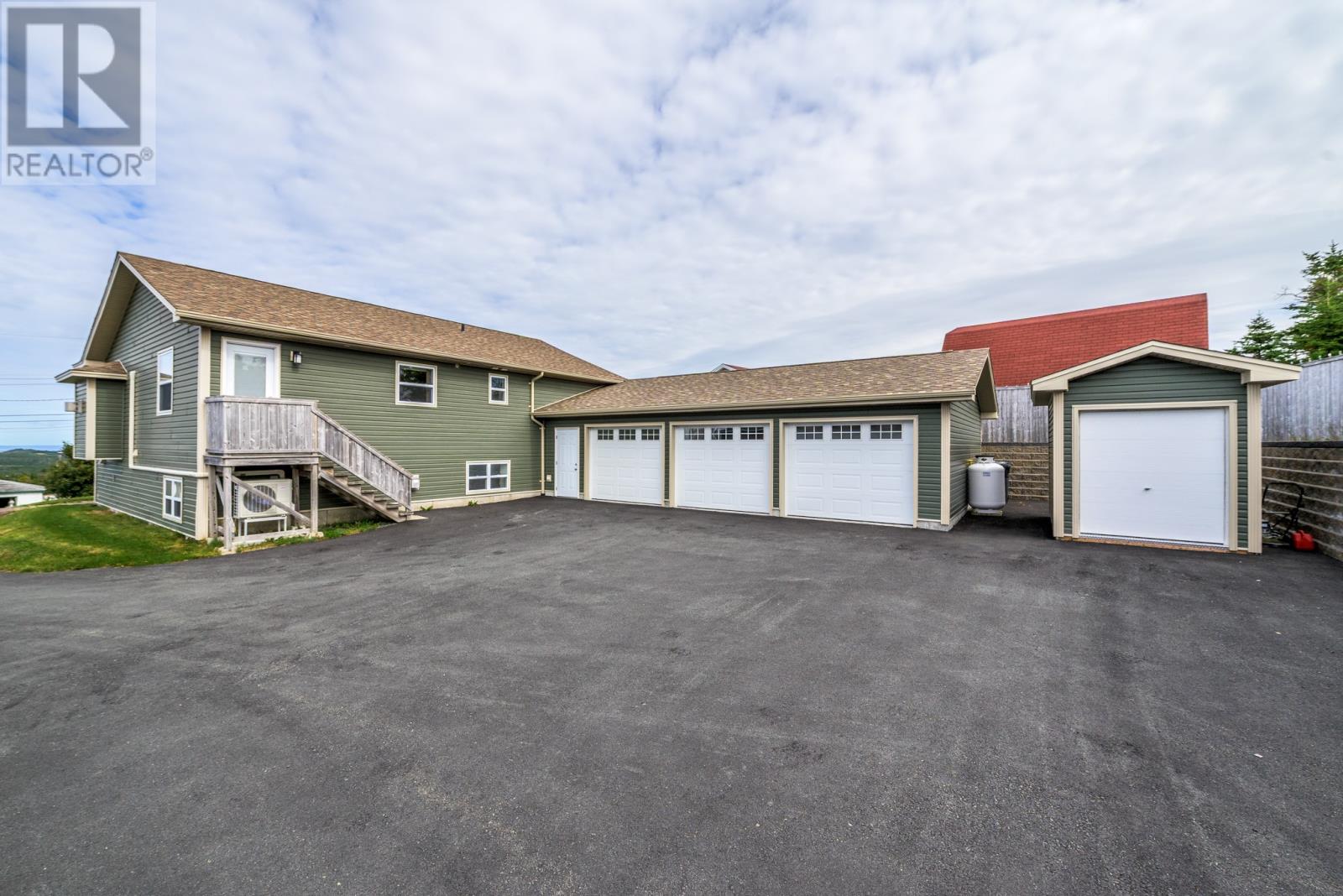 28 Milton Road, Paradise, Newfoundland & Labrador  A1L 1M7 - Photo 4 - 1290832