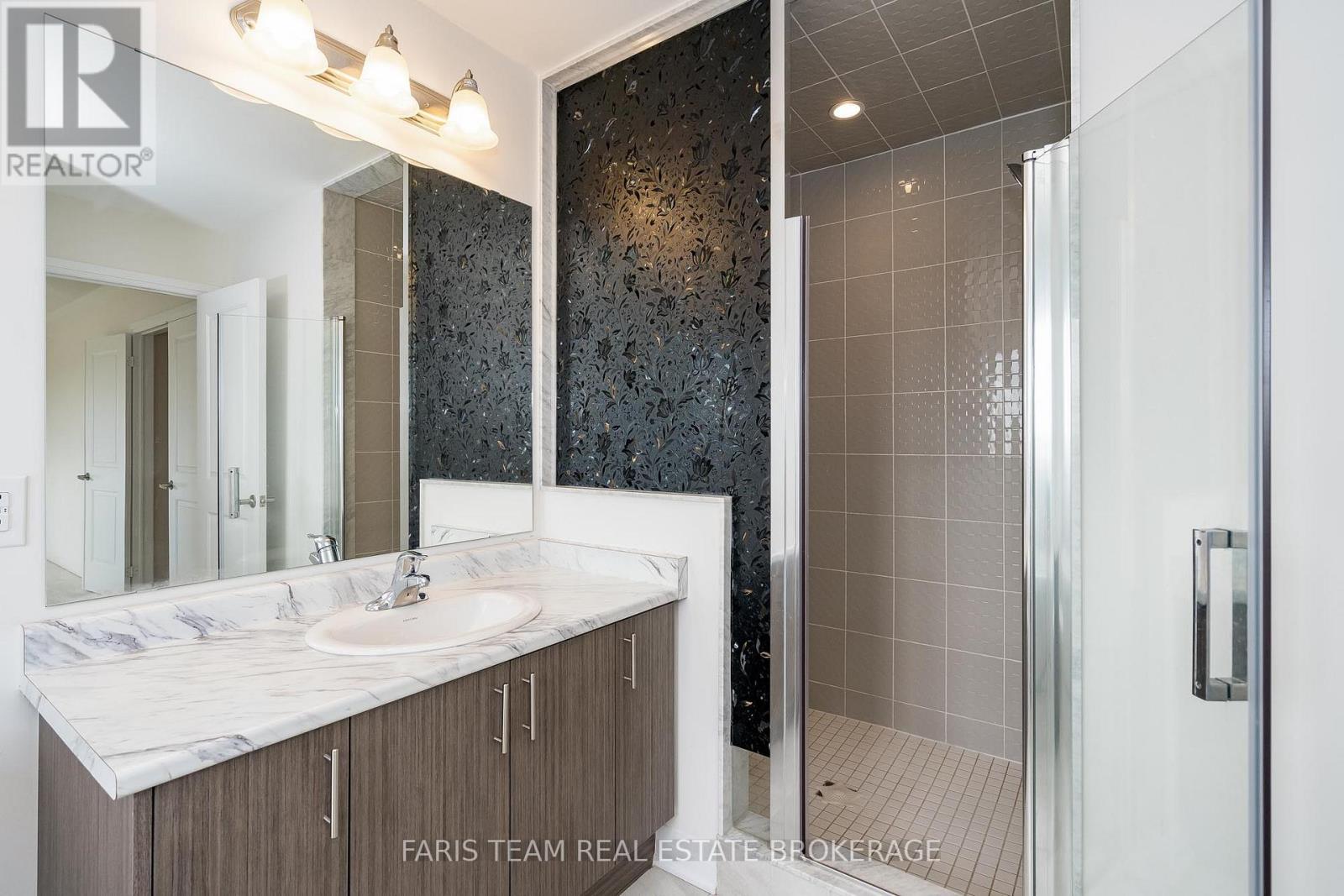 1359 Broderick Street, Innisfil, Ontario  L9S 0P5 - Photo 16 - N12422966