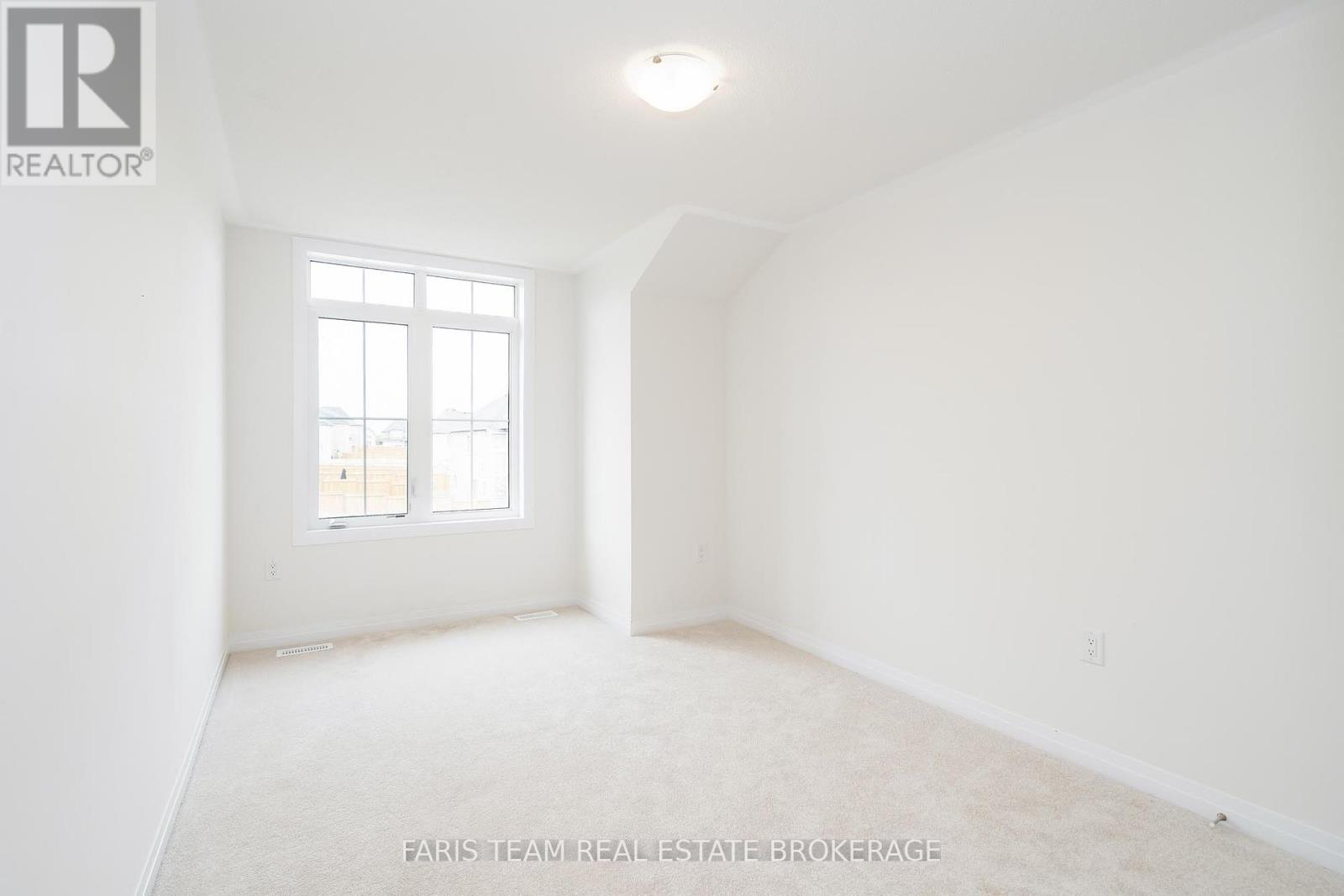 1359 Broderick Street, Innisfil, Ontario  L9S 0P5 - Photo 19 - N12422966
