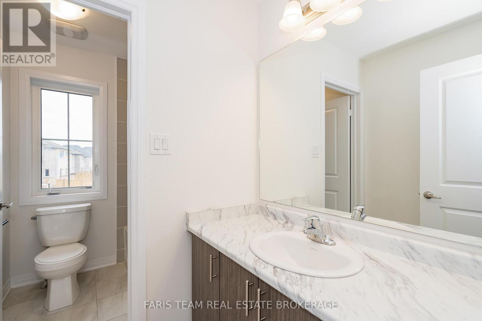 1359 Broderick Street, Innisfil, Ontario  L9S 0P5 - Photo 20 - N12422966