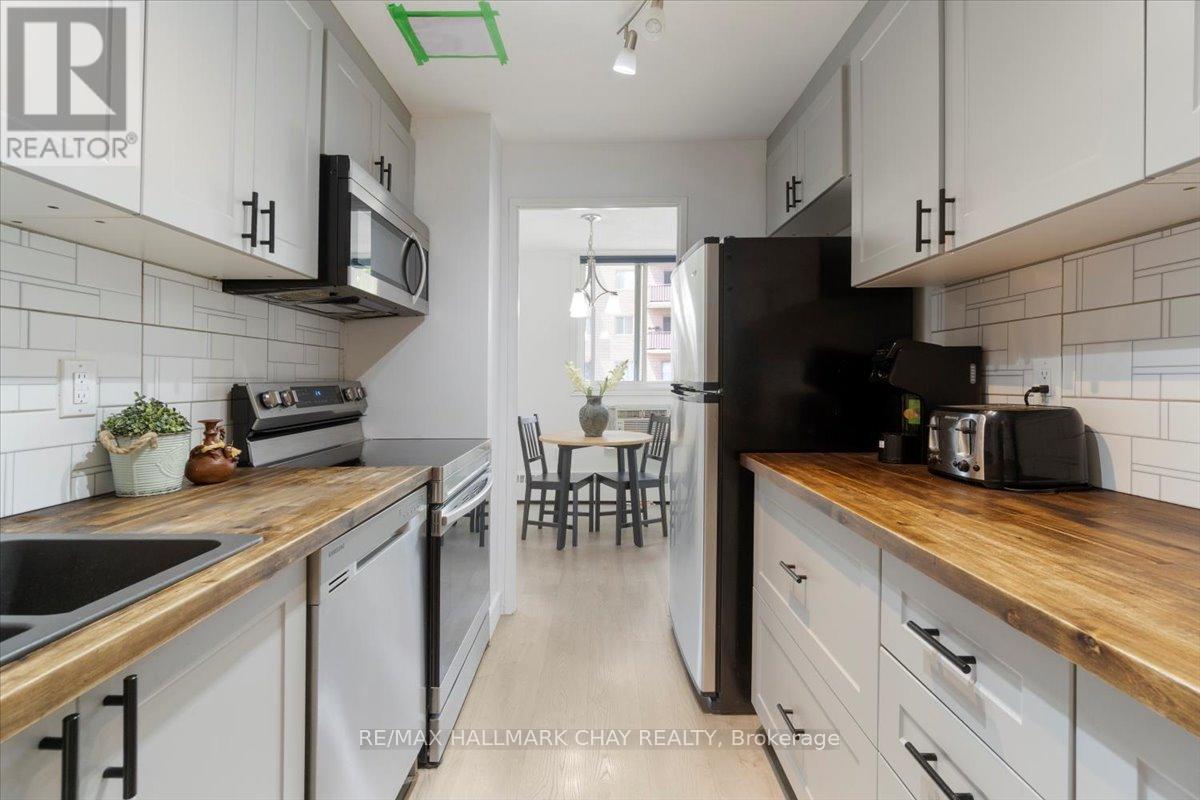 43 - 2 Albert Street, Barrie, Ontario  L4M 3S4 - Photo 14 - S12422962