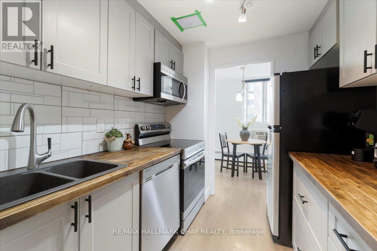 43 - 2 Albert Street, Barrie, Ontario  L4M 3S4 - Photo 15 - S12422962