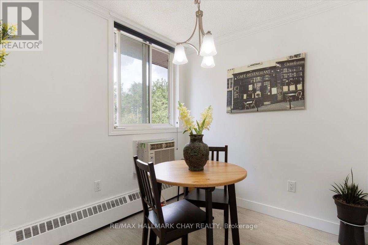 43 - 2 Albert Street, Barrie, Ontario  L4M 3S4 - Photo 17 - S12422962