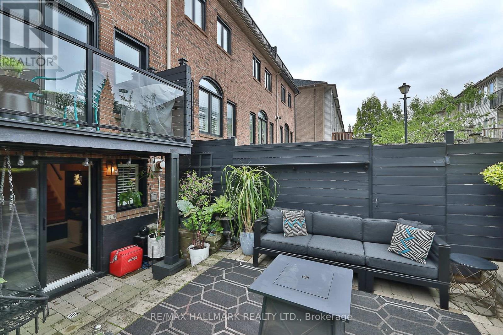 146 Manitoba Street, Toronto, Ontario  M8Y 1E3 - Photo 27 - W12422958