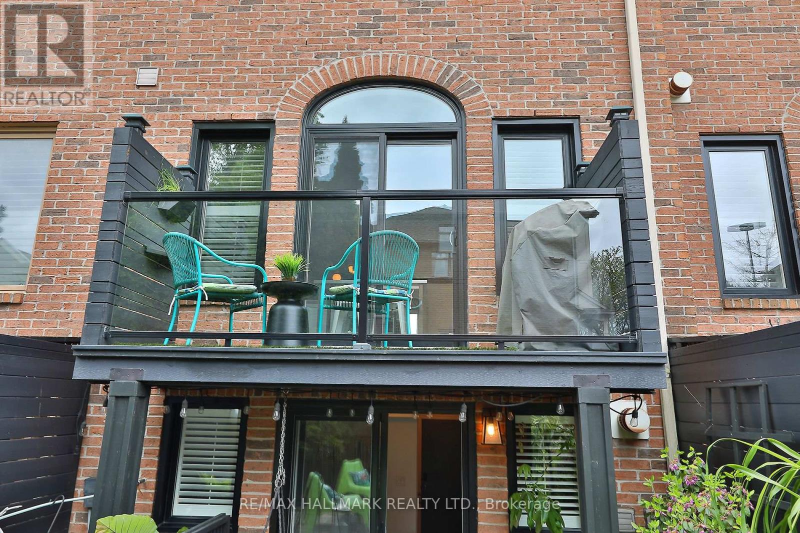 146 Manitoba Street, Toronto, Ontario  M8Y 1E3 - Photo 28 - W12422958