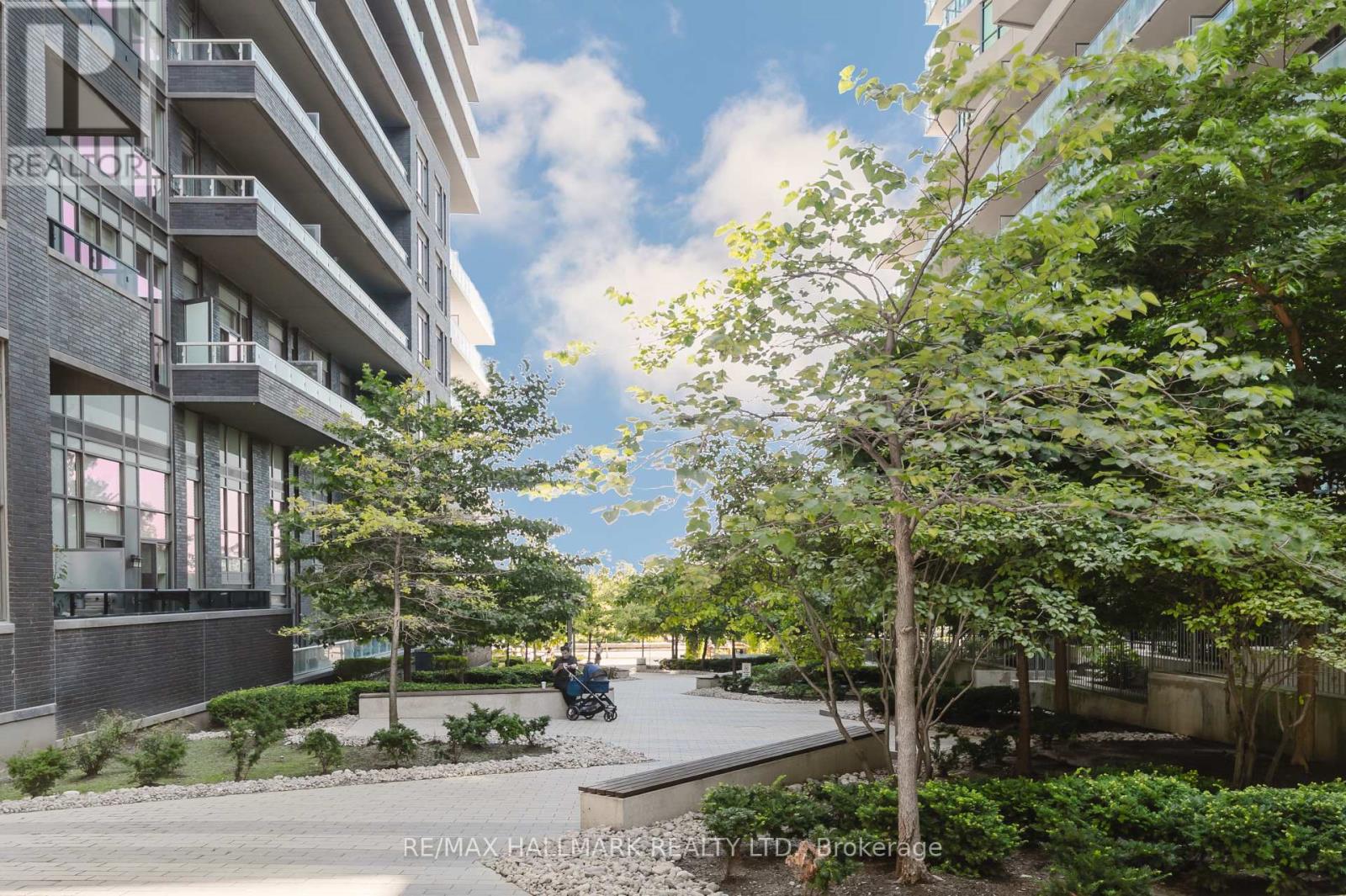 1806 - 59 Annie Craig Drive, Toronto, Ontario  M8V 0C4 - Photo 5 - W12422968