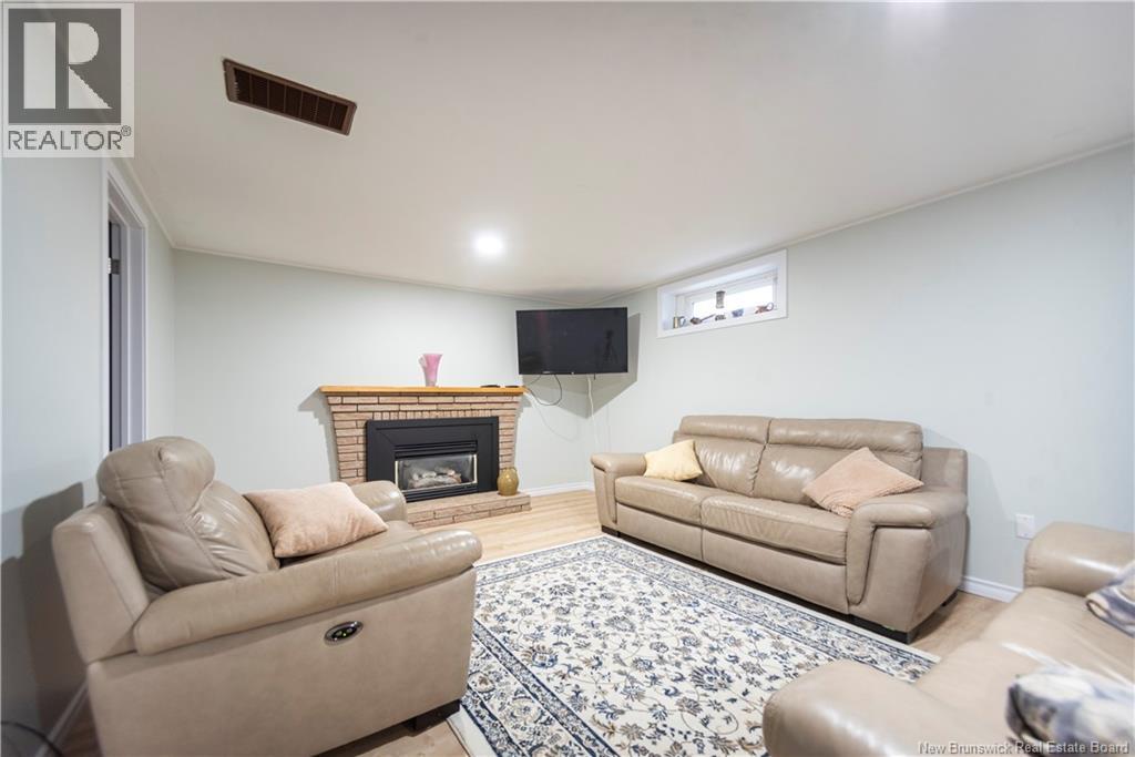 44 Woodlawn Avenue, Moncton, New Brunswick  E1E 2J9 - Photo 30 - NB127214