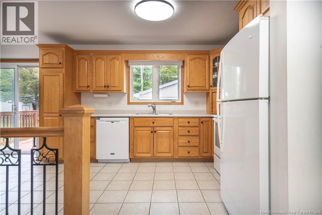 44 Woodlawn Avenue, Moncton, New Brunswick  E1E 2J9 - Photo 18 - NB127214