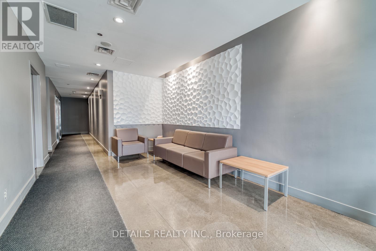 308 - 180 York Street, Ottawa, Ontario  K1N 1J6 - Photo 2 - X12422992