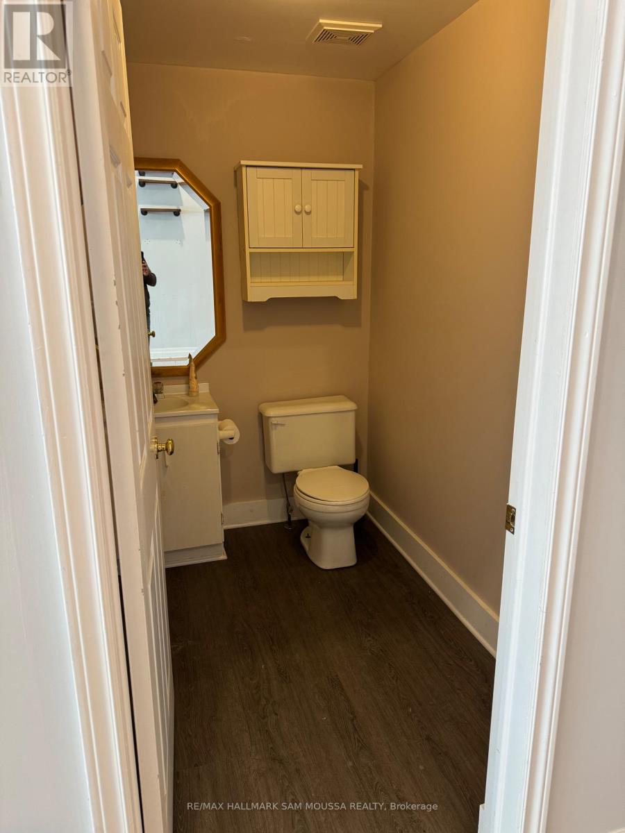 38 Gore Street E, Perth, Ontario  K7H 1H5 - Photo 10 - X12423004