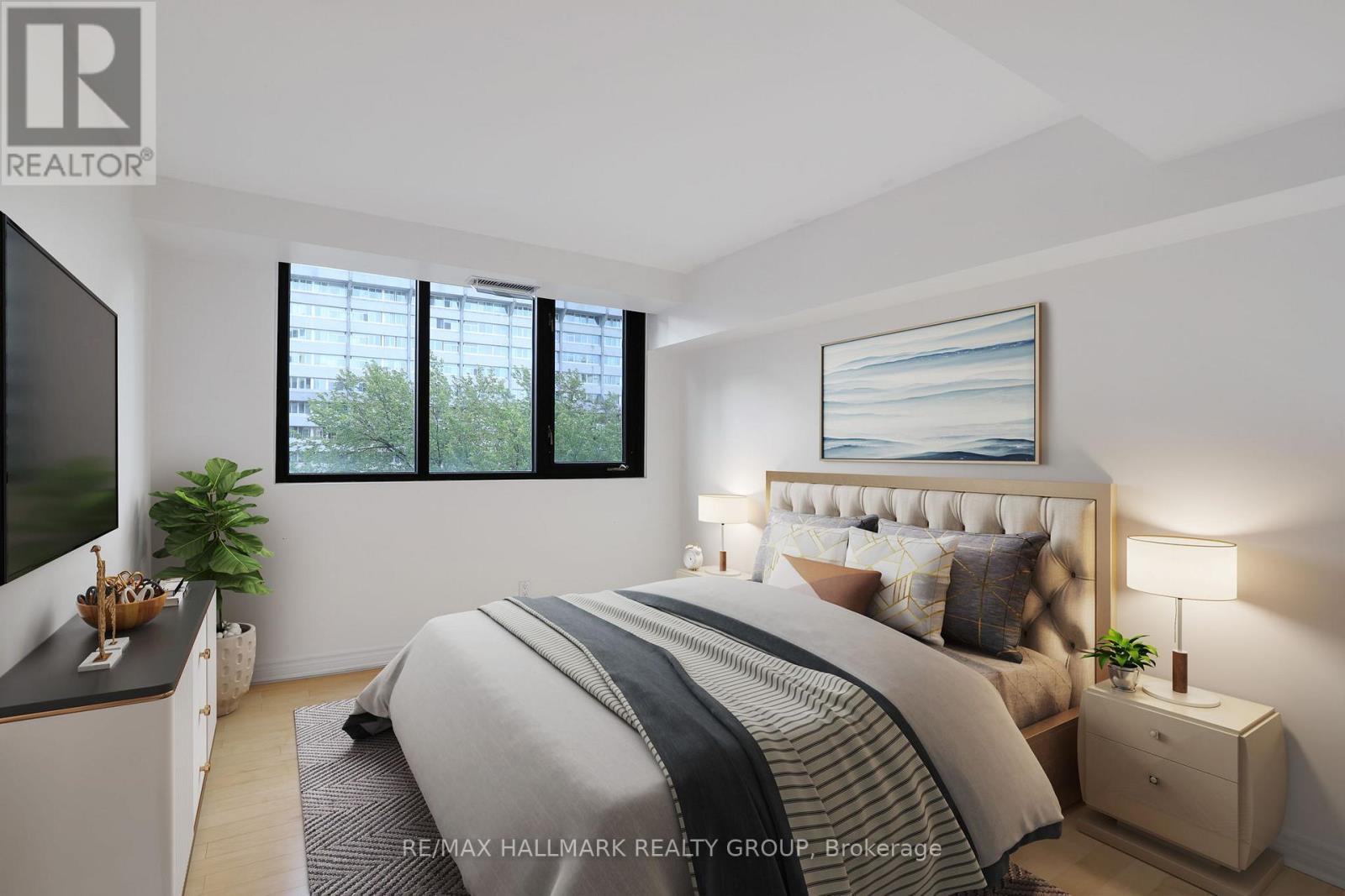 704 - 200 Bay Street, Ottawa, Ontario  K1R 7W8 - Photo 19 - X12423007