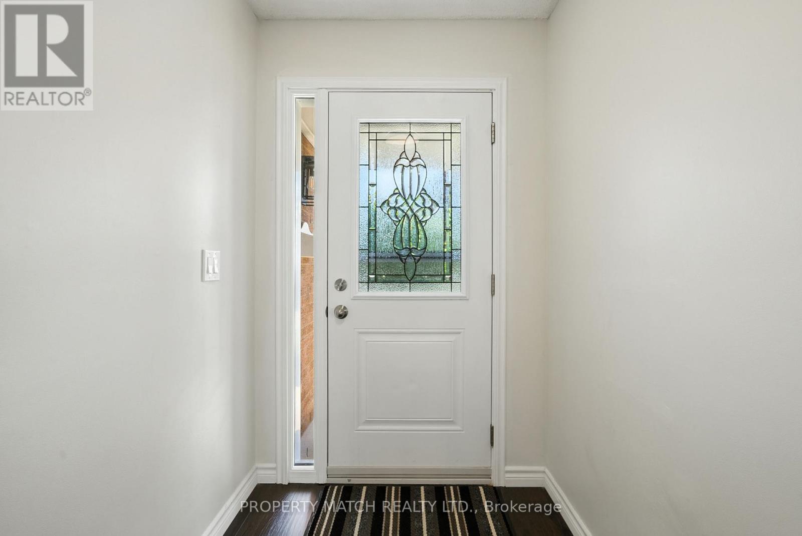 496 Burnham Manor Court, Cobourg, Ontario  K9A 5C1 - Photo 6 - X12422948