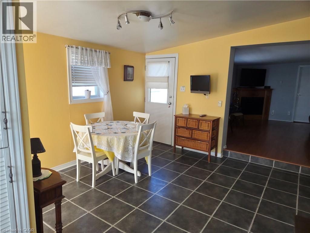 123 Scott Street, Waterloo, Ontario  N2J 4G1 - Photo 3 - 40771979