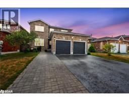 116 BIRD Street, Barrie, Ontario