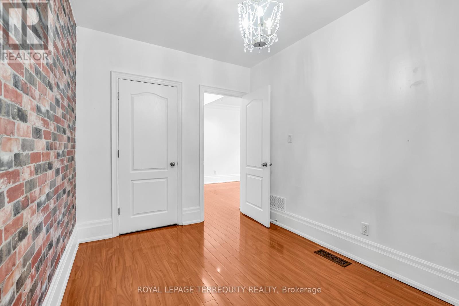 78 Lawrence Avenue W, Toronto, Ontario  M5M 1A6 - Photo 10 - C12422987