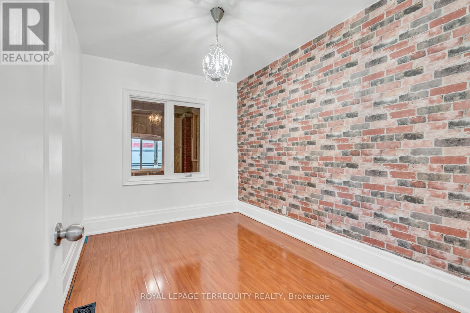 78 Lawrence Avenue W, Toronto, Ontario  M5M 1A6 - Photo 9 - C12422987