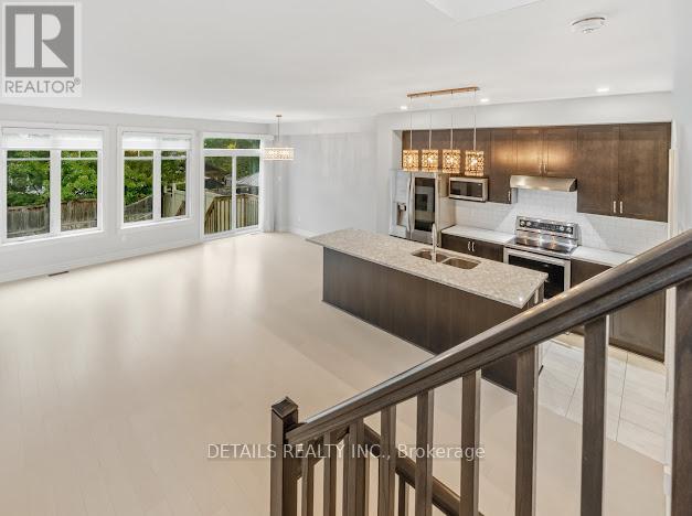690 Vivera Place, Ottawa, Ontario  K2S 2N1 - Photo 18 - X12321711