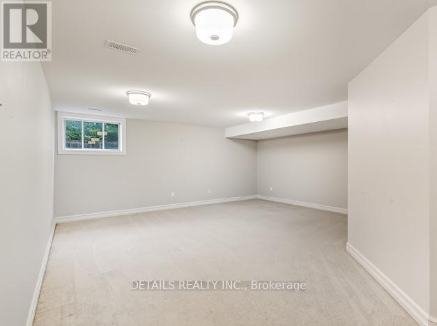 690 Vivera Place, Ottawa, Ontario  K2S 2N1 - Photo 41 - X12321711