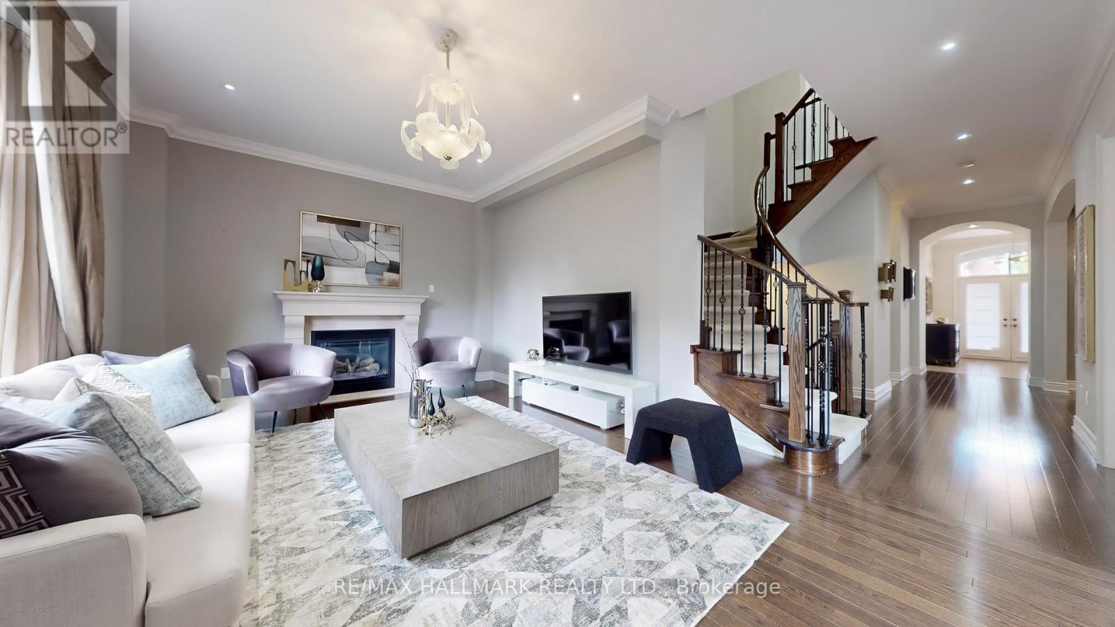 126 Sir Stevens Drive, Vaughan (Patterson), Ontario  L6A 0G6 - Photo 18 - N12422997