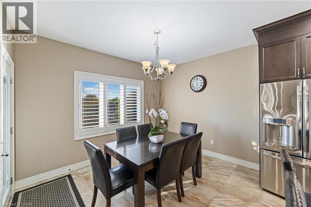 188 Mother's Street, Hamilton, Ontario  L9B 0E1 - Photo 13 - 40772544