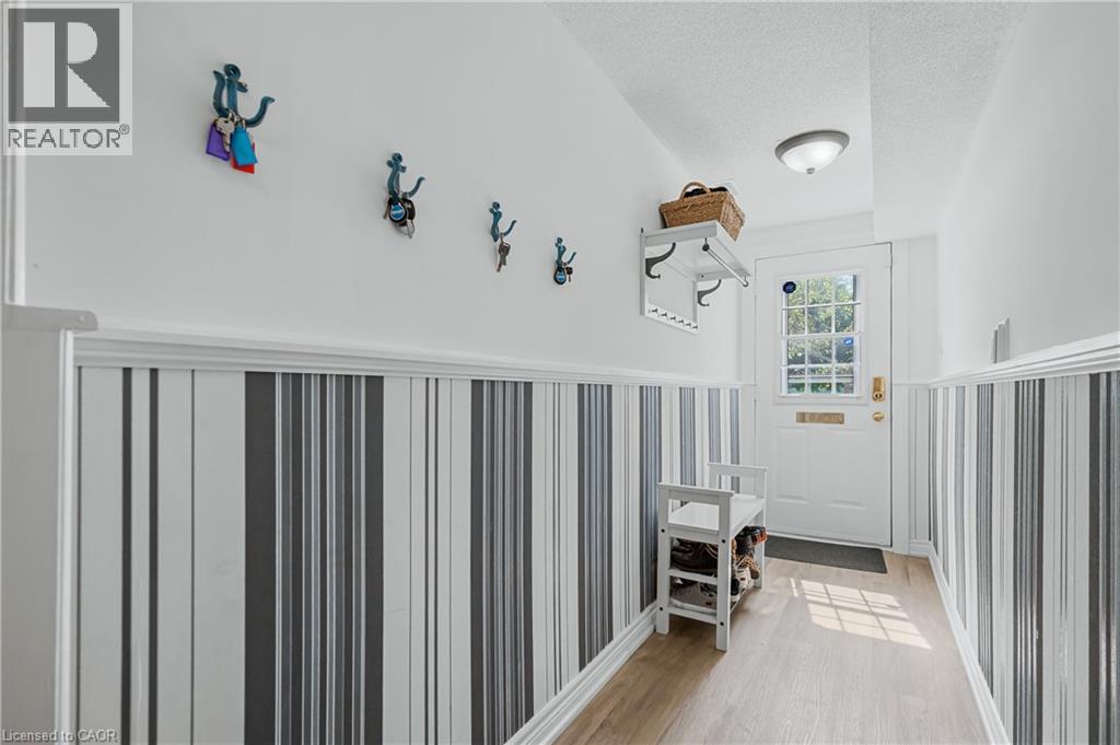 301 Carlow Road Unit# 18, Port Stanley, Ontario  N5L 1B7 - Photo 5 - 40772615