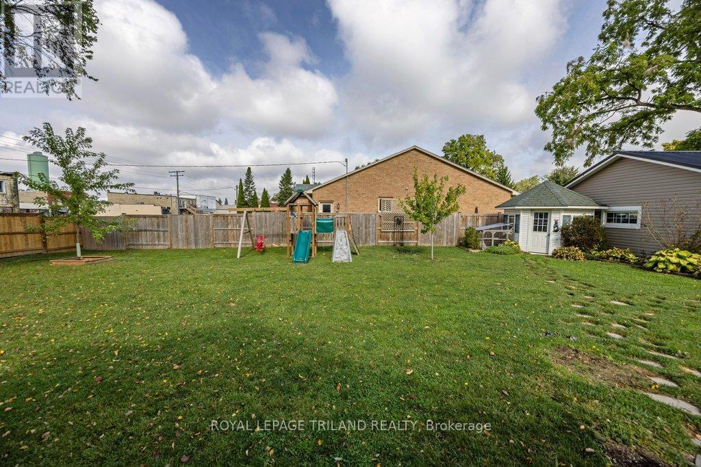 217 Shackleton Street, Dutton/dunwich, Ontario  N0L 1J0 - Photo 41 - X12423015