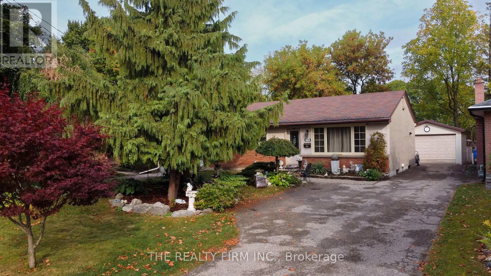 1948 Duluth Crescent, London East (East I), Ontario  N5V 1H7 - Photo 1 - X12423028