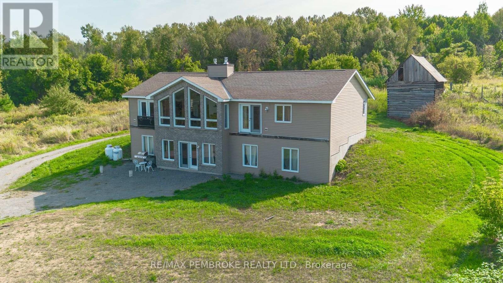36752 41 Highway, North Algona Wilberforce, Ontario  K0J 1T0 - Photo 4 - X12423071