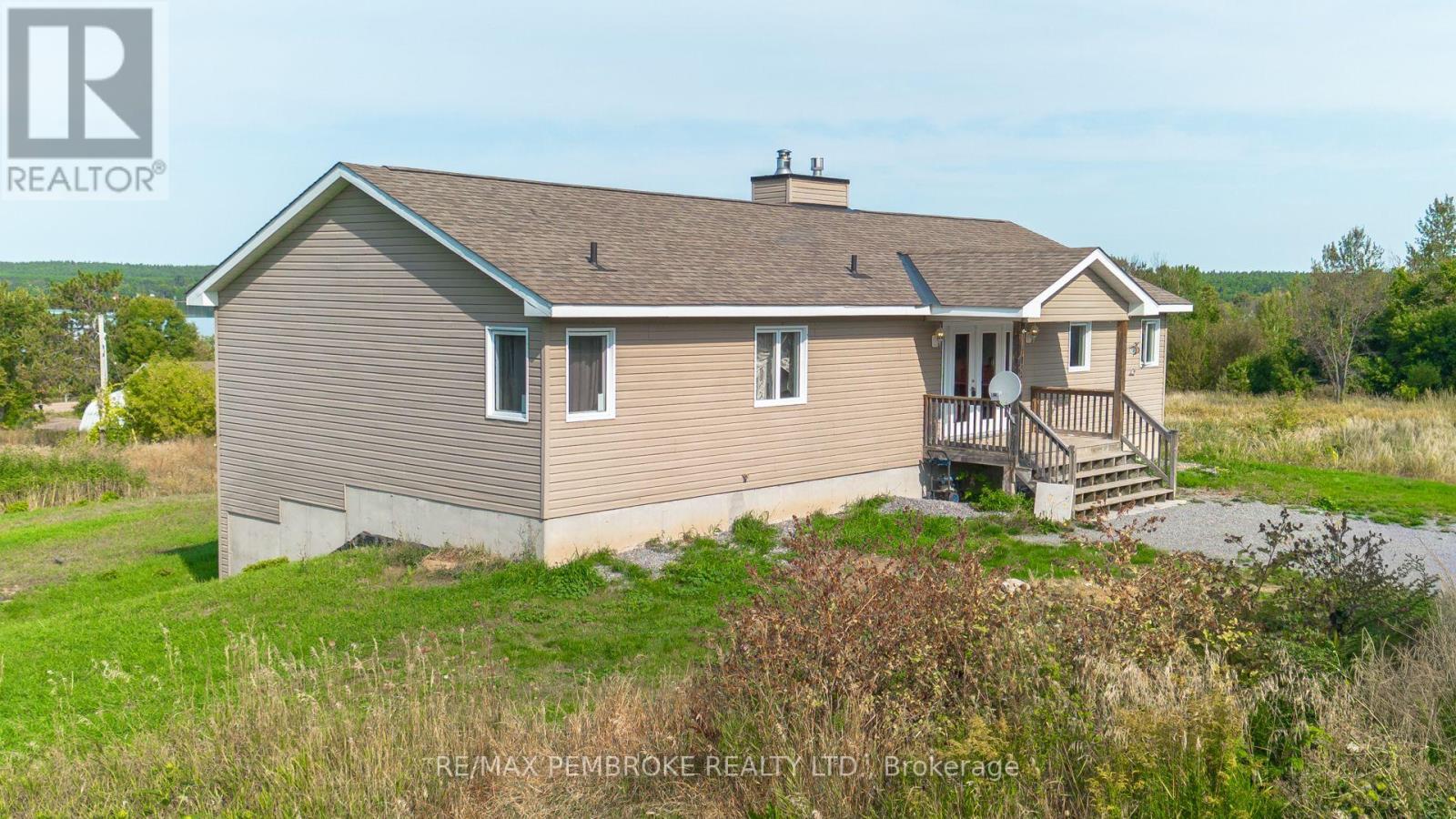 36752 41 Highway, North Algona Wilberforce, Ontario  K0J 1T0 - Photo 6 - X12423071