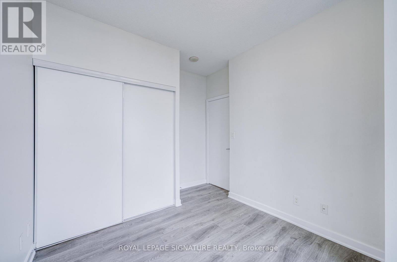 2108 - 4099 Brickstone Mews, Mississauga, Ontario  L5B 0G2 - Photo 18 - W12418515