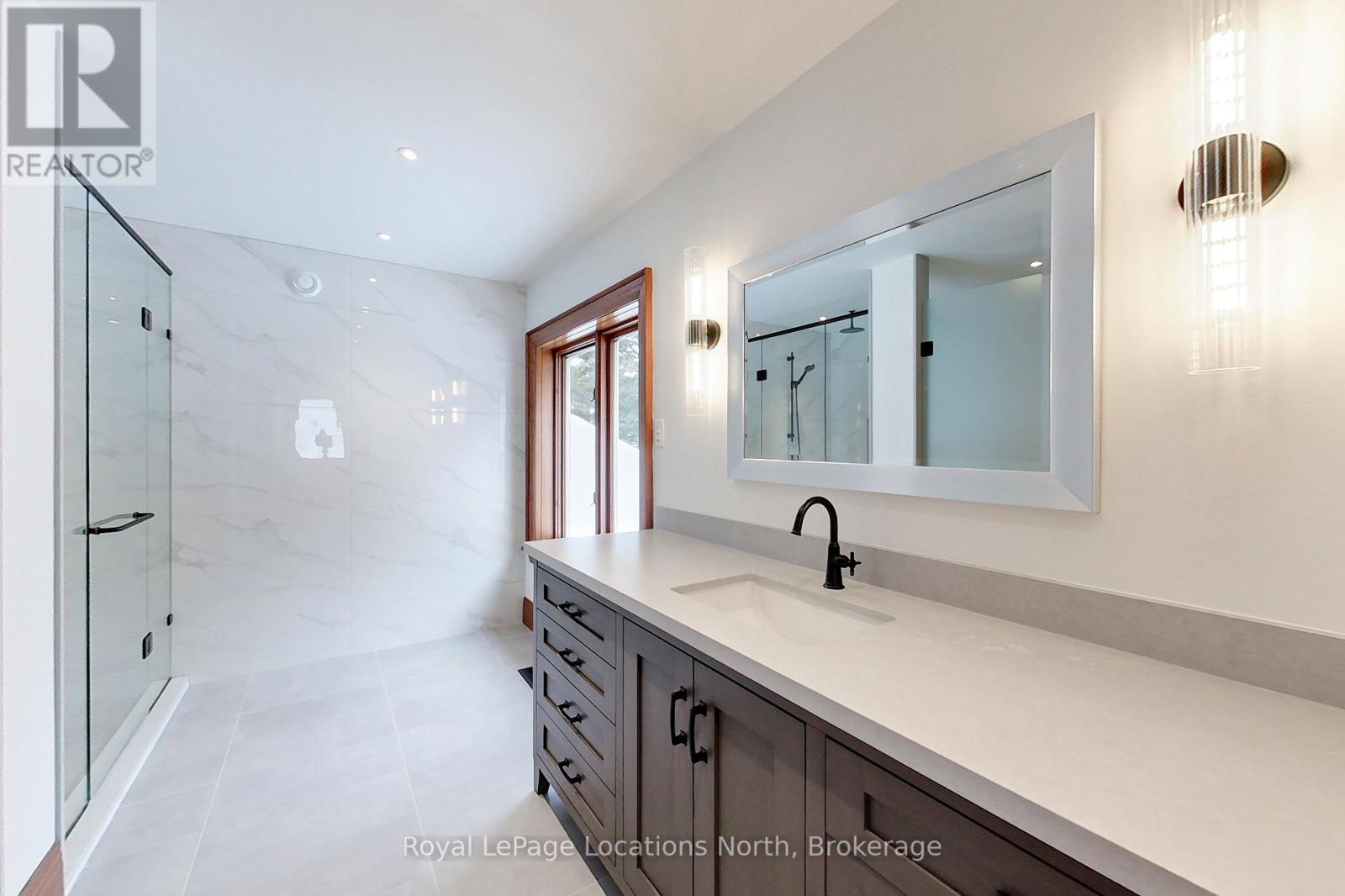 164 Wensley Drive, Blue Mountains, Ontario  N0H 1J0 - Photo 32 - X12423034