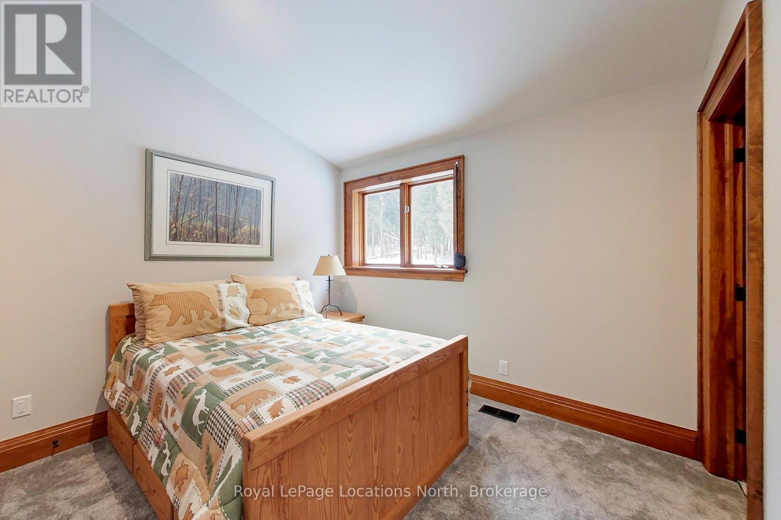 164 Wensley Drive, Blue Mountains, Ontario  N0H 1J0 - Photo 41 - X12423034