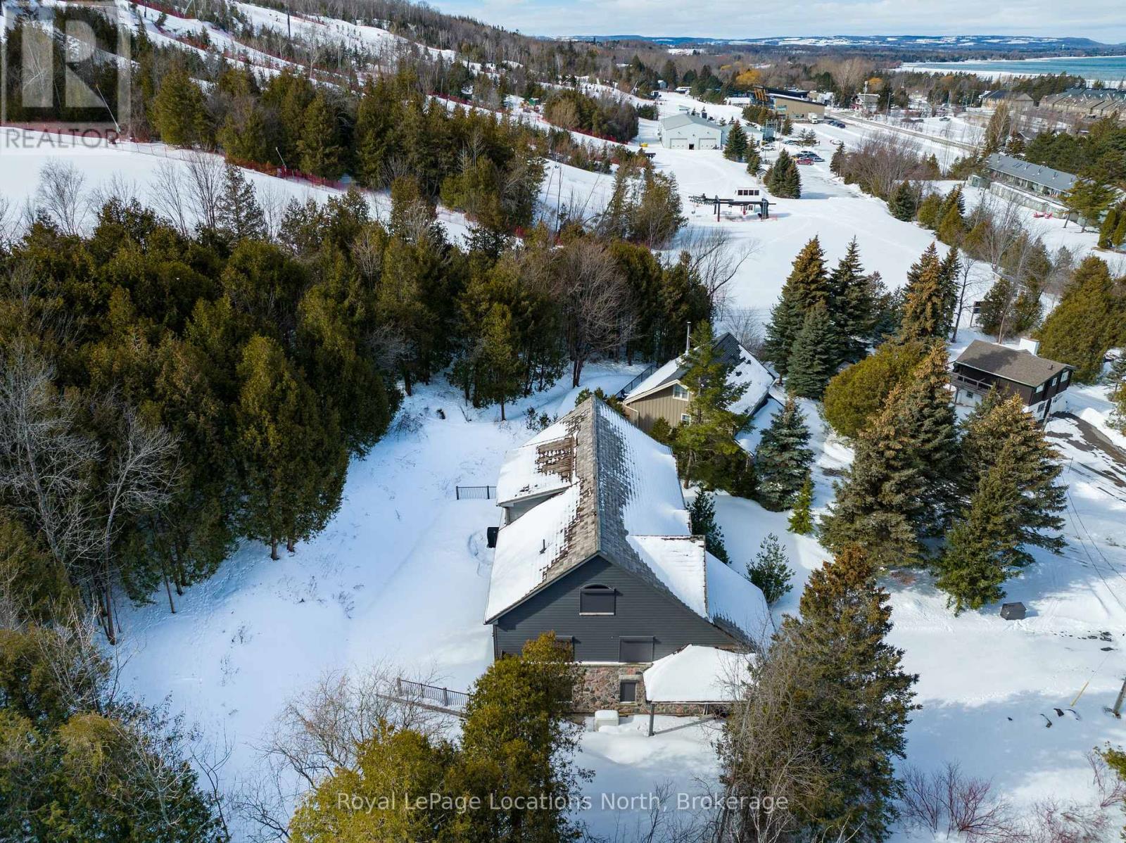 164 Wensley Drive, Blue Mountains, Ontario  N0H 1J0 - Photo 47 - X12423034