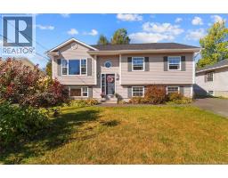 17 Attenborough Drive, Fredericton, New Brunswick