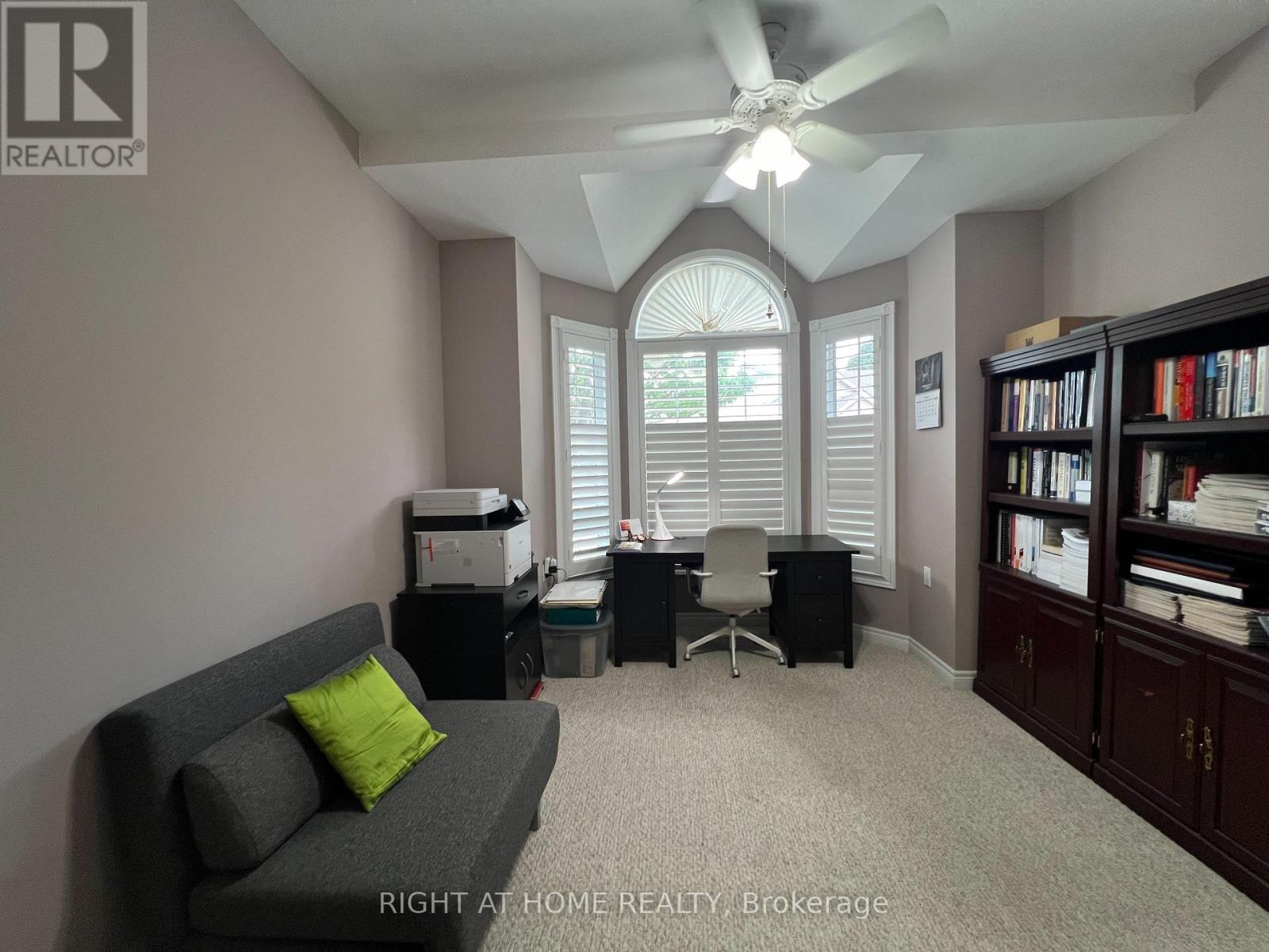 7 - 1574 Richmond Street, London North, Ontario  N6G 5H7 - Photo 11 - X12422991